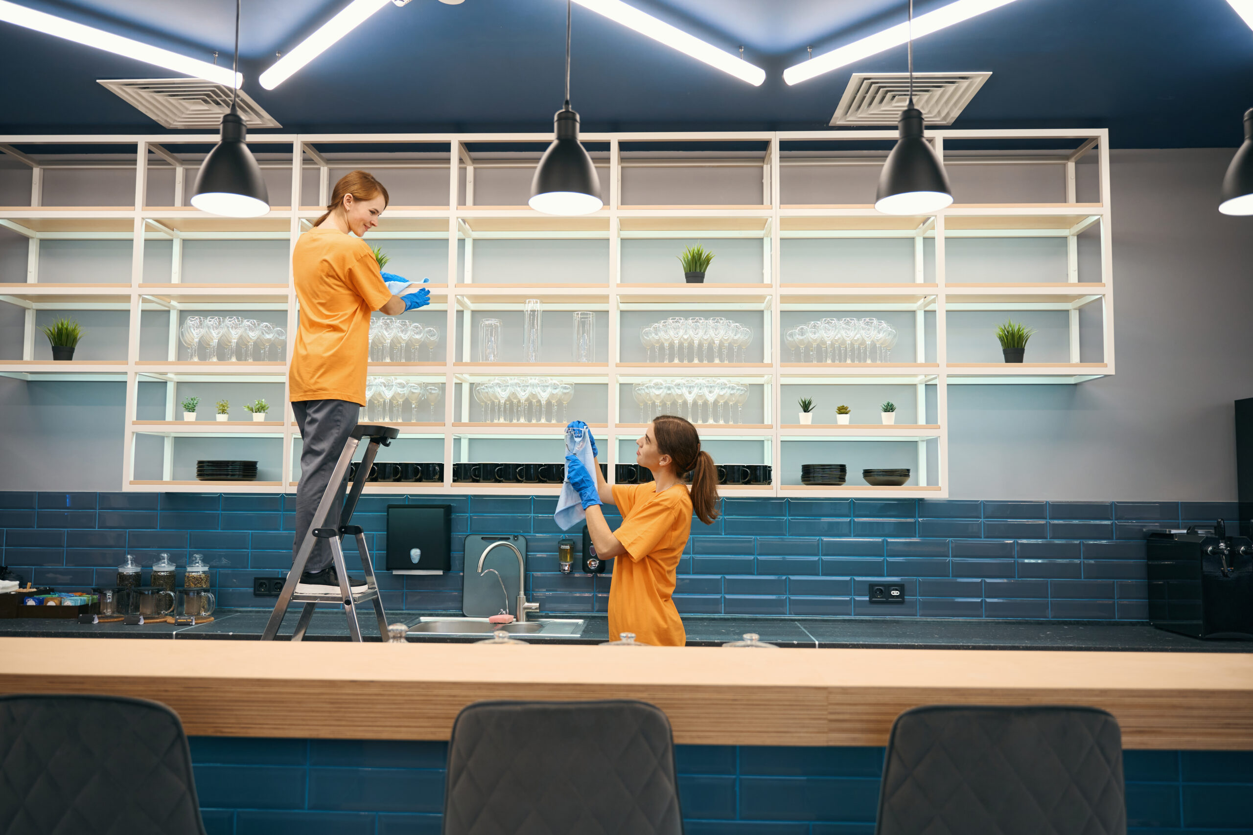 Pub and Bar Cleaning